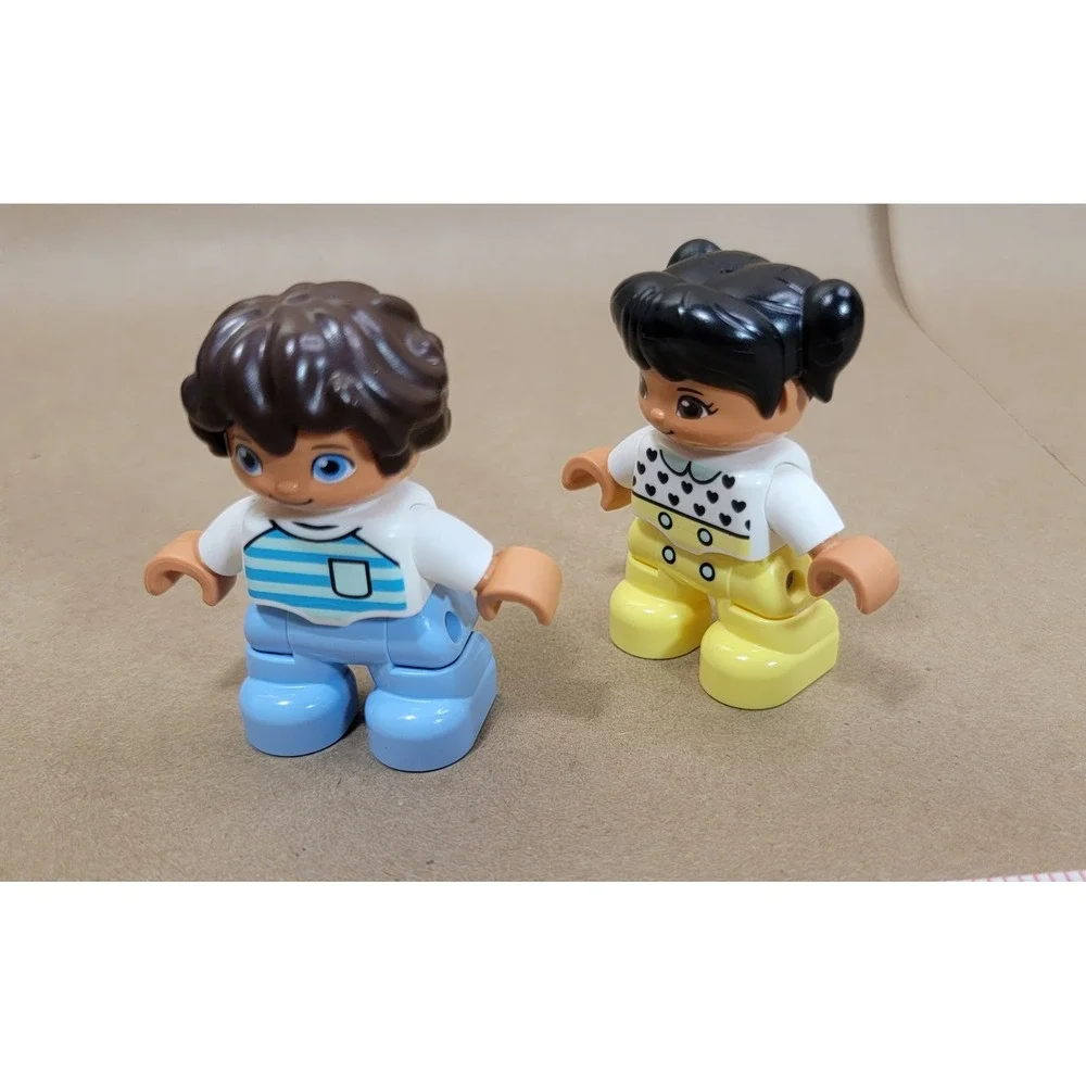 LEGO Duplo Figures Lot of 2 Boy Blue Stripes Girl Hearts Yellow Pants 2 Inch